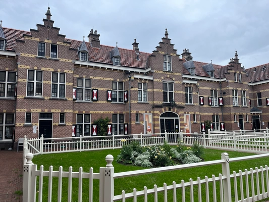 Verduurzamen Stichting Hofje van Hoogelande - Den Haag