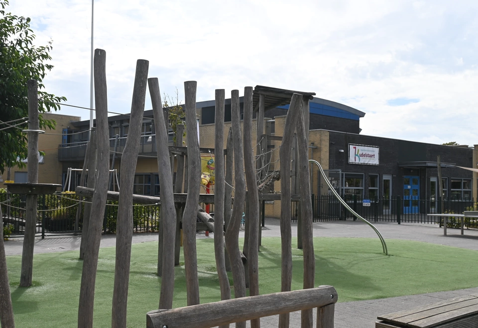 OBS Kuderstaart, Kinderdagverblijf De Rietpluim en RK Anthohius - Kudelstaart