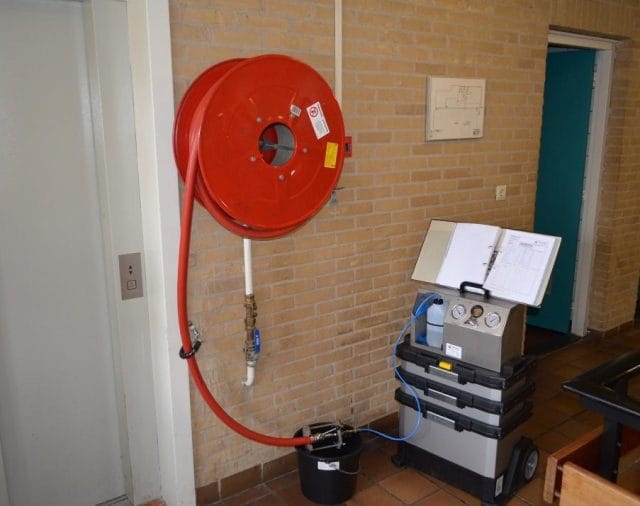 Inventarisatie drinkwaterinstallaties sporthallen en brandweerkazernes te Zaandam